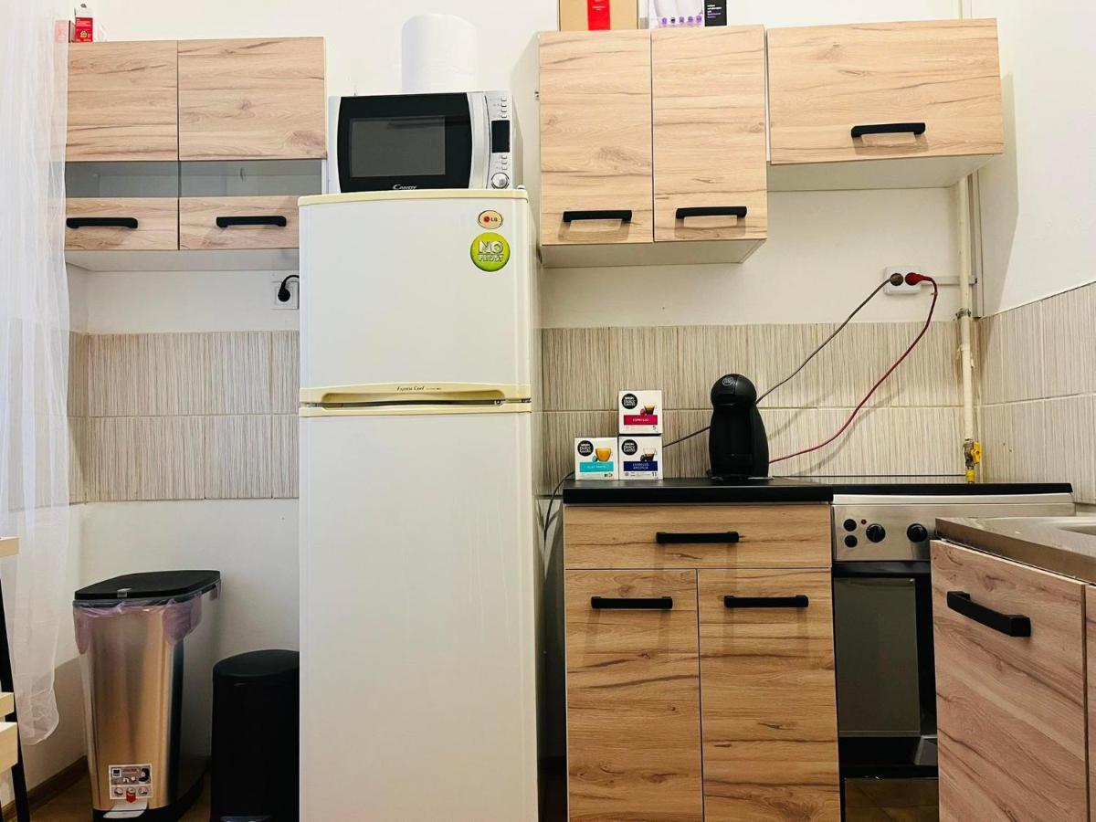 בודפשט East Point Hostel מראה חיצוני תמונה