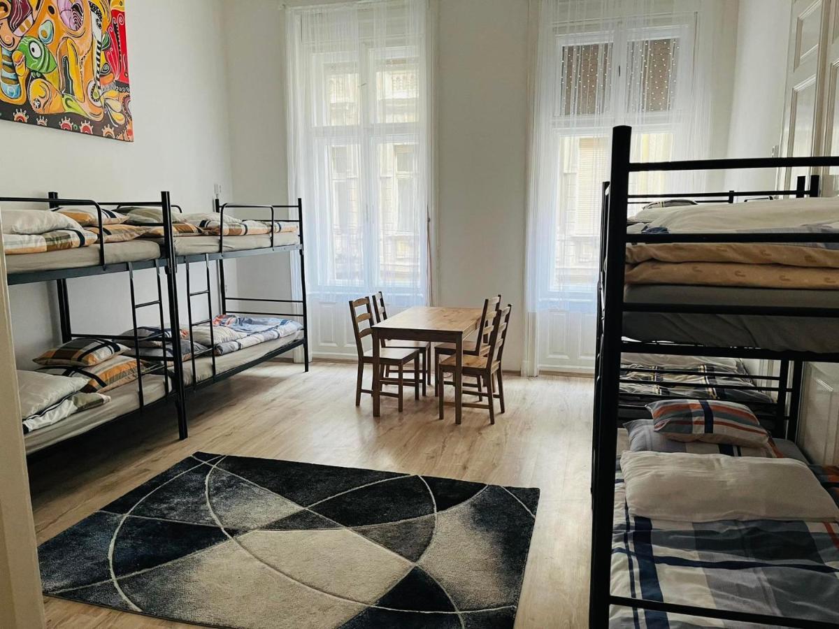 בודפשט East Point Hostel מראה חיצוני תמונה